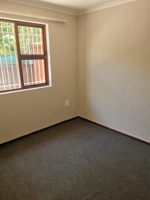 To Let 2 Bedroom Property for Rent in Table View Western Cape